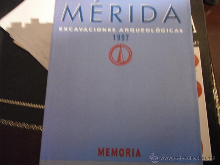 Libros de segunda mano: M&eacute;rida. Excavaciones arqueol&oacute;gicas. 1997. Memoria. - Foto 1