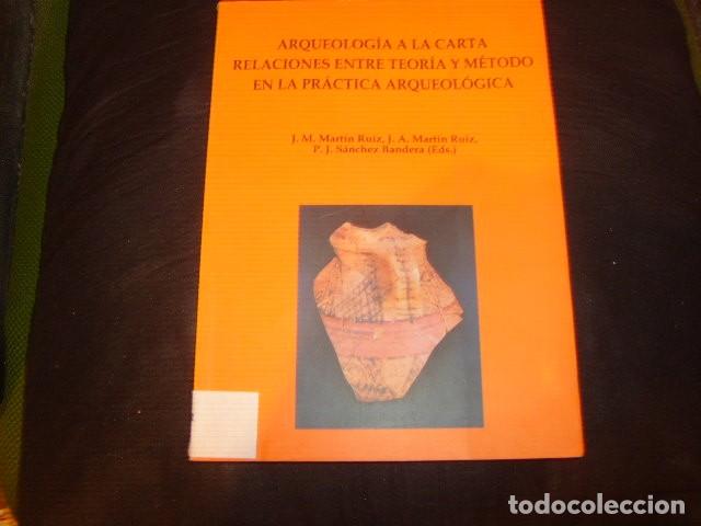 Libros de segunda mano: ARQUEOLOGIA A LA CARTA , V.V.A.A.. - Foto 1