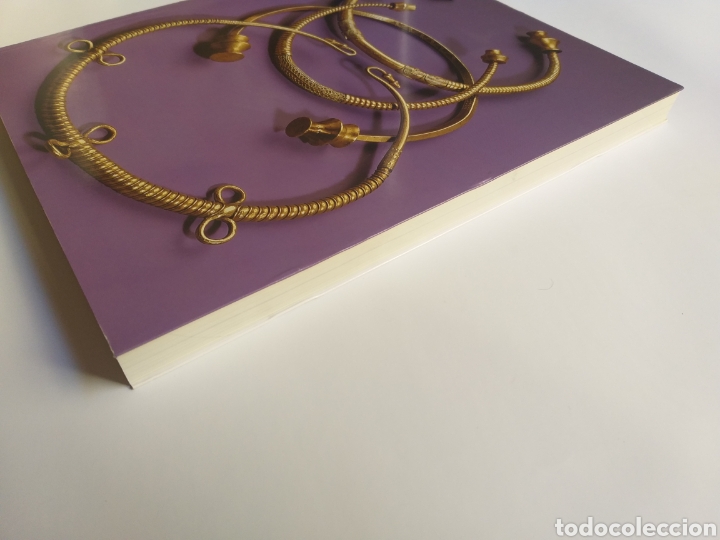 Libros de segunda mano: Torques belleza y poder . Museo Arqueol&oacute;gico Nacional 2002 - Foto 5