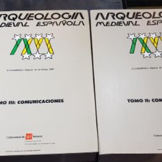 Libros de segunda mano: DOS TOMOS ARQUEOLOGÍA MEDIEVAL ESPAÑOLA SEGUNDO CONGRESO 1987 COMUNICACIONES MADRID. Lote 384971494