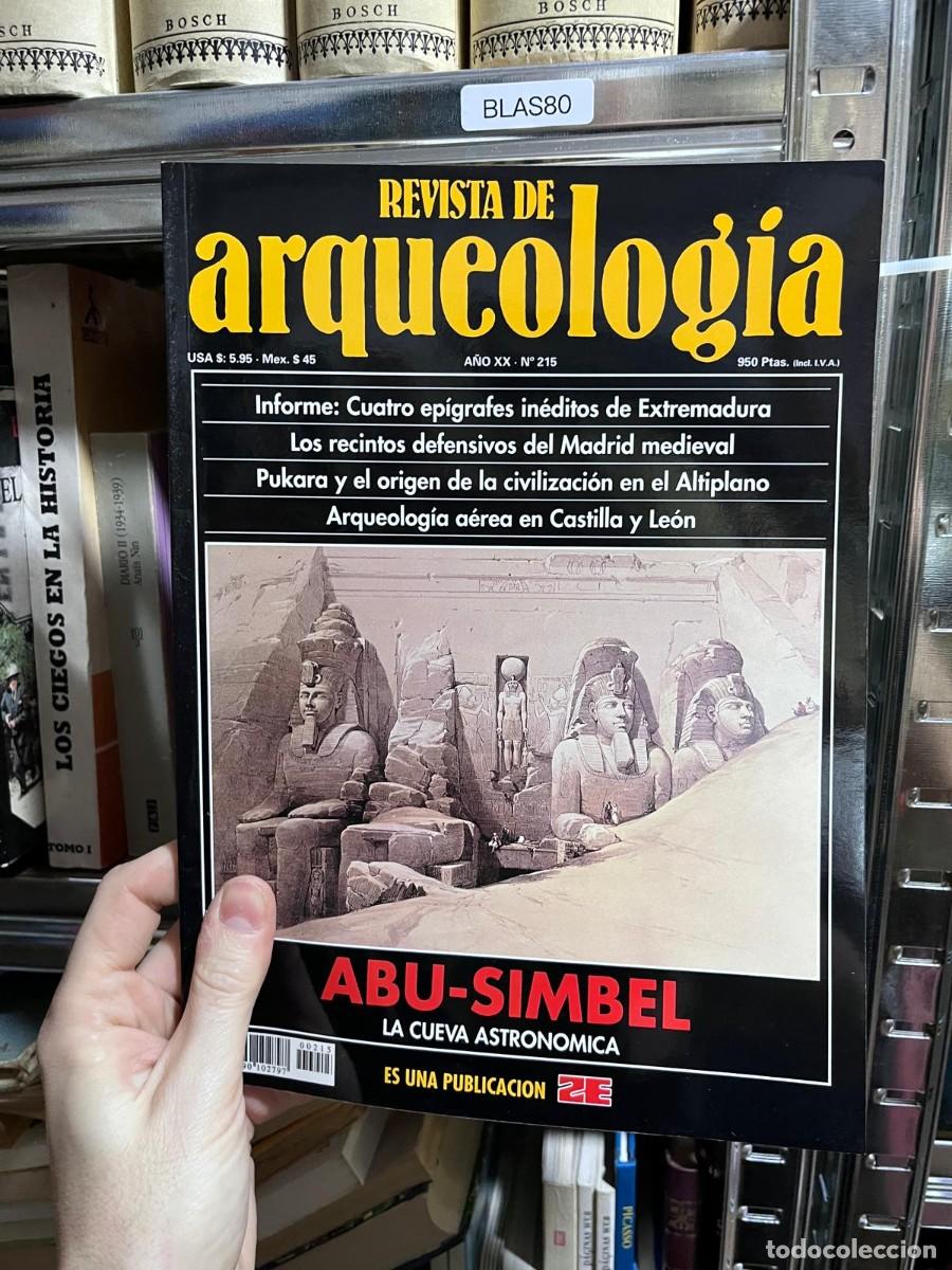 Libros de segunda mano: BLAS80 &ndash; Revista de Arqueolog&iacute;a, A&ntilde;o XX, n&ordm; 215. Abu-Simbel. La cueva astron&oacute;mica.