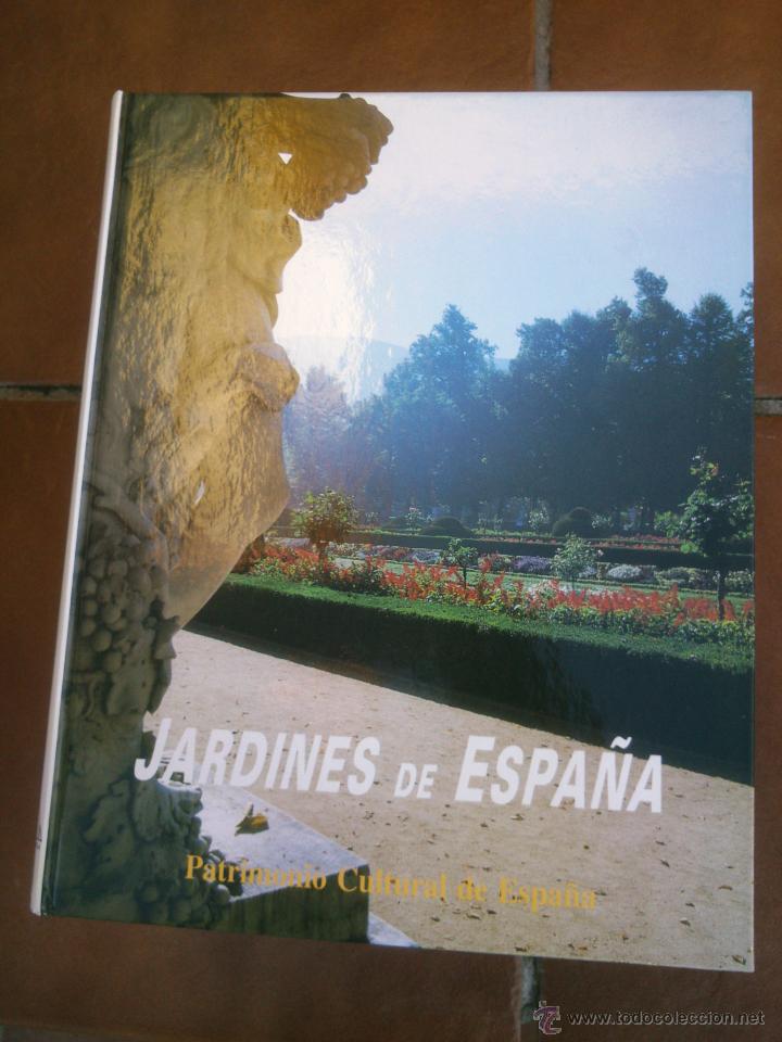 Libros de segunda mano: JARDINES DE ESPA&Ntilde;A - ANA JIMENEZ - EDICIONES RUEDA - Foto 1