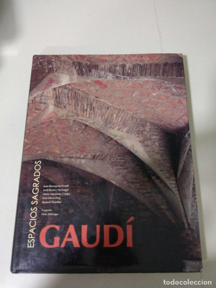 Libros de segunda mano: ARQUITECTURA ANTONIO GAUDI ESPACIOS SAGRADOS