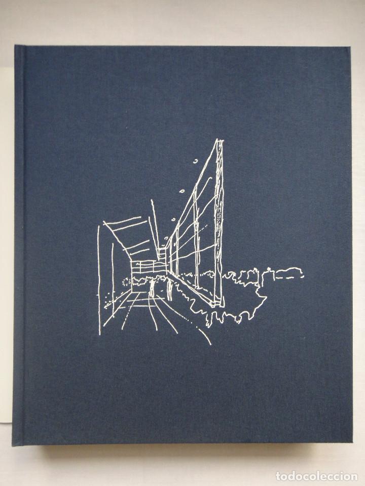 Libros de segunda mano: ARQUITECTURA EN BBVA, EDIFICIOS SINGULARES. LIBRO NUEVO!!! - Foto 3