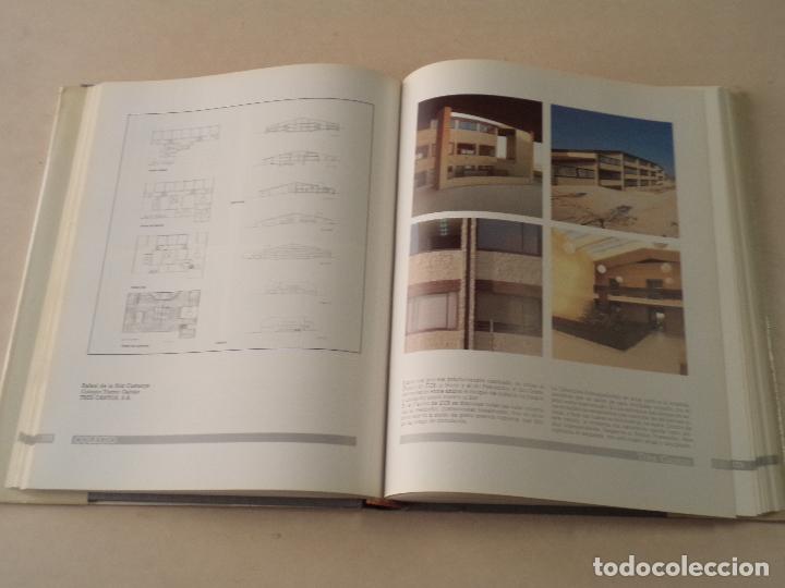 Libros de segunda mano: COMUNIDAD DE MADRID - ARQUITECTURAS 1983-1987 - Foto 2