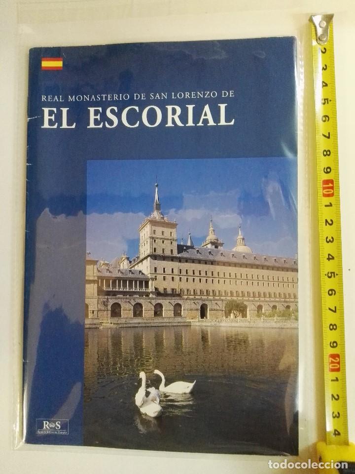 Libros de segunda mano: Librito del Monasterio del Escorial del a&ntilde;o 2000 - Foto 1