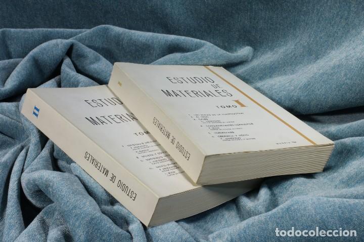 Libros de segunda mano: Estudio de materiales. Dos tomos. 1983 - Foto 1