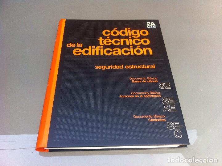 Libros de segunda mano: C&Oacute;DIGO T&Eacute;CNICO DE LA EDIFICACI&Oacute;N (2A CTE) BASES DE C&Aacute;LCULO - ACCIONES EN LA EDIFICACI&Oacute;N - CIMIENTOS - Foto 1
