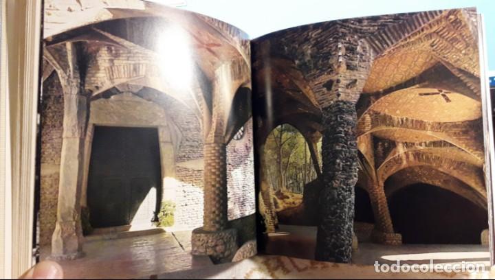 Libros de segunda mano: CRIPTA DE LA COLONIA G&Uuml;ELL DE A. GAUD&Iacute; (SERT / GOMIS / PRATS 1967) SIN USAR - Foto 4