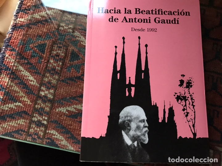 Libros de segunda mano: La beatificaci&oacute;n de Antoni Gaud&iacute;. Incluye libreto. Como nuevo