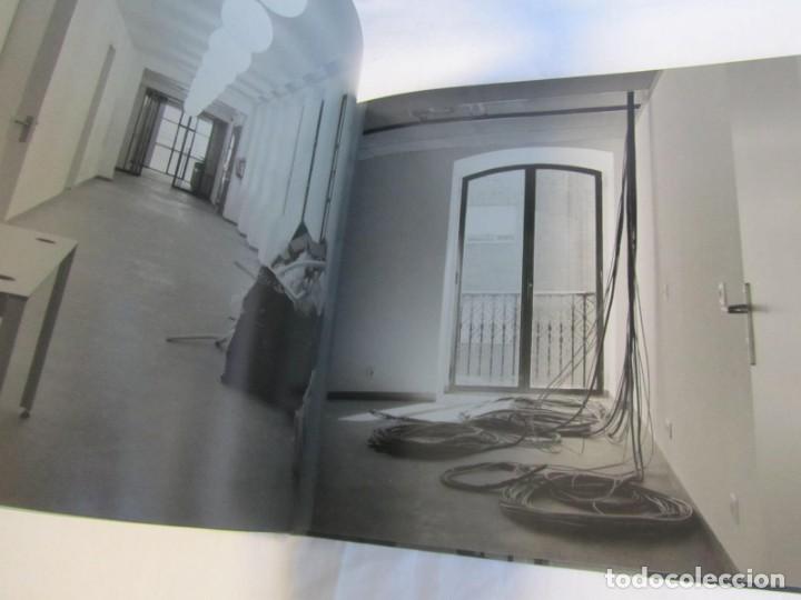 Libros de segunda mano: De casa de empe&ntilde;os a la casa encendida. Caja Madrid 2002 - Foto 9