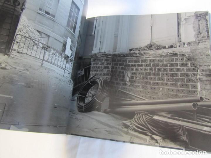 Libros de segunda mano: De casa de empe&ntilde;os a la casa encendida. Caja Madrid 2002 - Foto 12