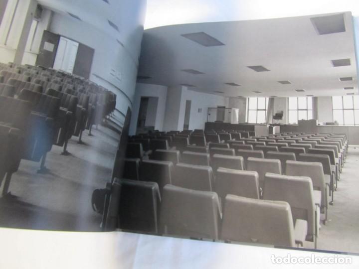 Libros de segunda mano: De casa de empe&ntilde;os a la casa encendida. Caja Madrid 2002 - Foto 13