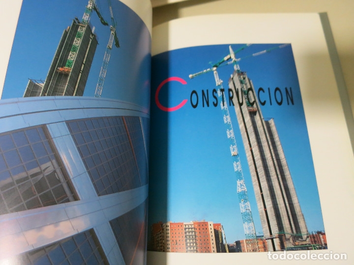 Libros de segunda mano: ARQUITECTURA PUERTA DE EUROPA EDIFICIO MADRID FCC - Foto 6