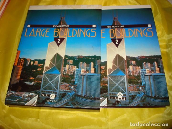 Libros de segunda mano: NEW ARCHITECTURE. N&ordm; 2 : GRANDES EDIFICIOS. EDICIONES ATRIUM, 1992. BILINGUE - Foto 1