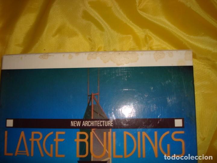 Libros de segunda mano: NEW ARCHITECTURE. N&ordm; 2 : GRANDES EDIFICIOS. EDICIONES ATRIUM, 1992. BILINGUE - Foto 4