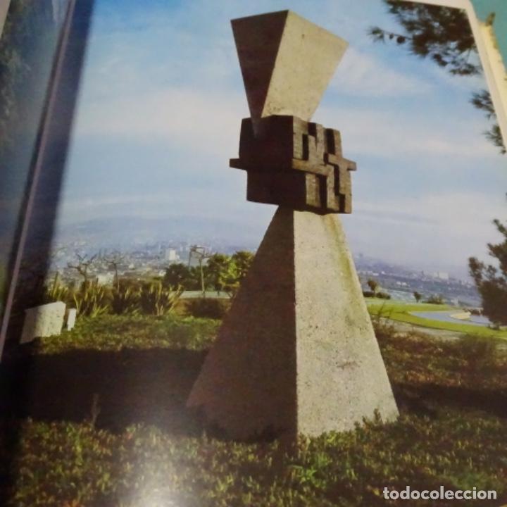Libros de segunda mano: Libro de subirachs con dedicatoria.jose corredor. - Foto 4