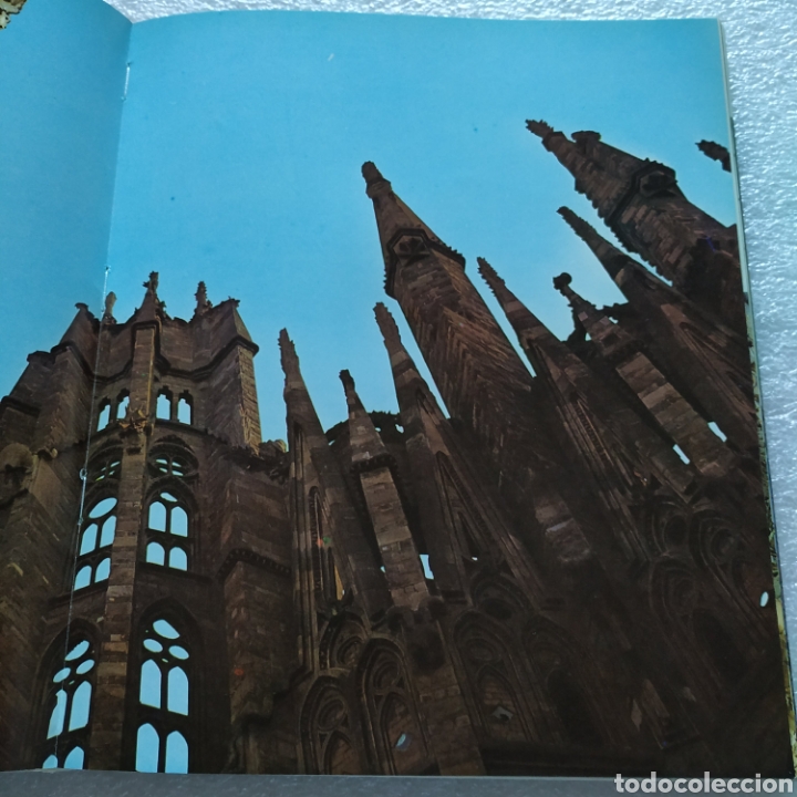 Libros de segunda mano: Gaud&iacute;. Serie ESCUDO DE ORO - Foto 4