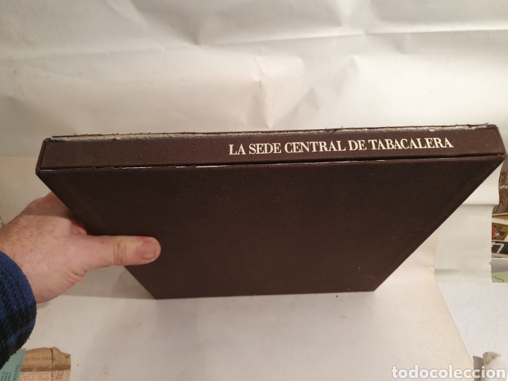 Libros de segunda mano: LA SEDE CENTRAL DE TABACALERA. DOS EDIFICIOS PARA LA HISTORIA DE MADRID. 1986. - Foto 1