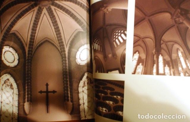 Libros de segunda mano: So&ntilde;ando en piedra. Le&oacute;n. Gaud&iacute; 2002 AAVV - Foto 2