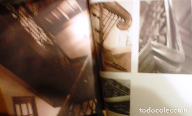 Libros de segunda mano: So&ntilde;ando en piedra. Le&oacute;n. Gaud&iacute; 2002 AAVV - Foto 3