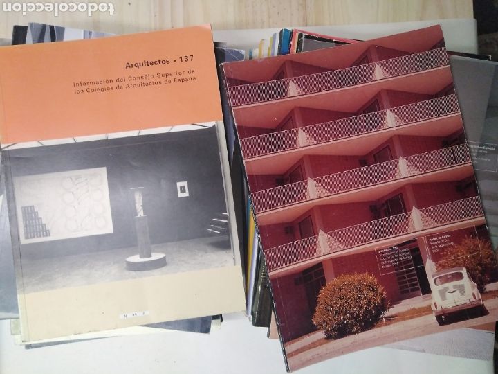 Gebrauchte B&uuml;cher: Arquitectos. Lote 30 revistas. Consejo Superior de los Colegios de Arquitectos de Espa&ntilde;a.