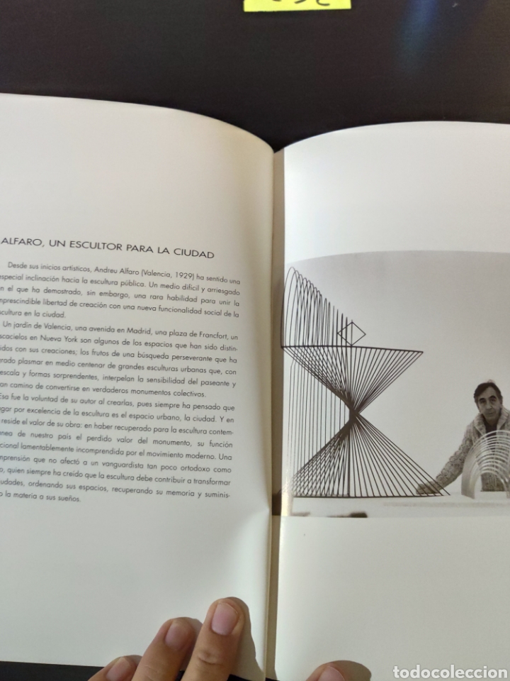 Libros de segunda mano: cat&aacute;logo Andreu Alfaro espacio p&uacute;blico - Foto 2