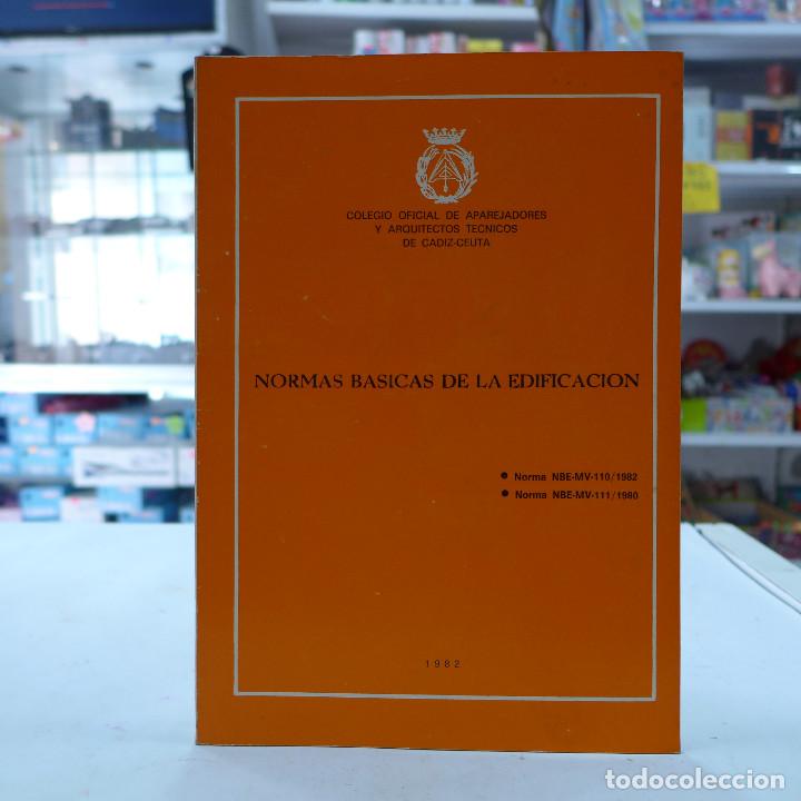 Libros de segunda mano: NORMAS BASICAS DE LA EDIFICACION - Foto 1