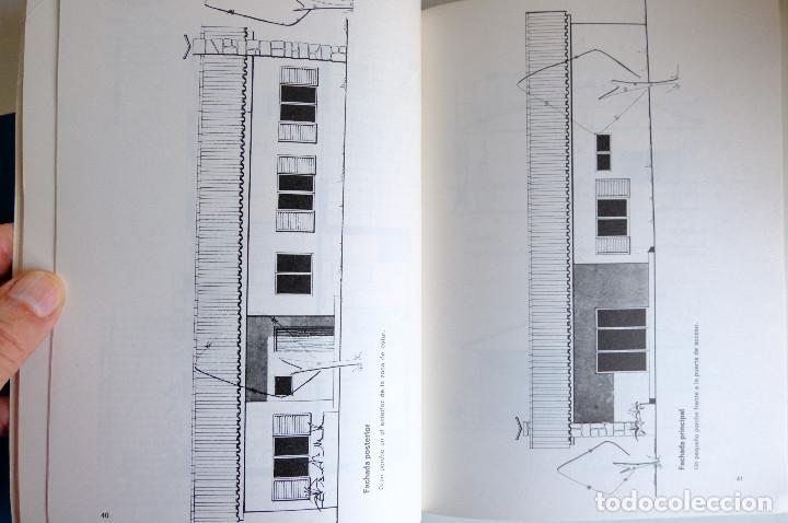 Libros de segunda mano: 25 MODERNOS PROYECTOS DE CHALETS + COMPLEMENTOS DEL CHALET. CEAC 1976 Y 78 - Foto 2