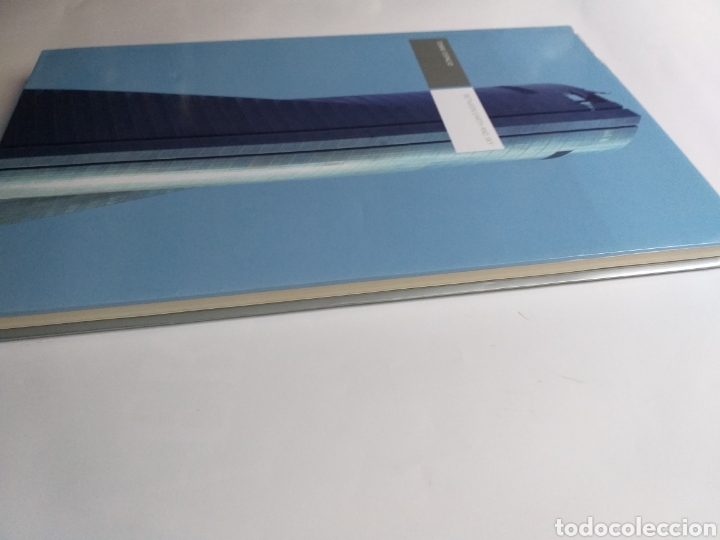 Libros de segunda mano: Torre Espacio. Between earth and sky . Texto en ingl&eacute;s - Foto 4
