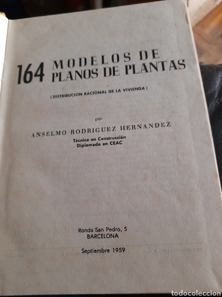 Libros de segunda mano: 164 modelos de planos de plantas,libro de 1959 - Foto 2