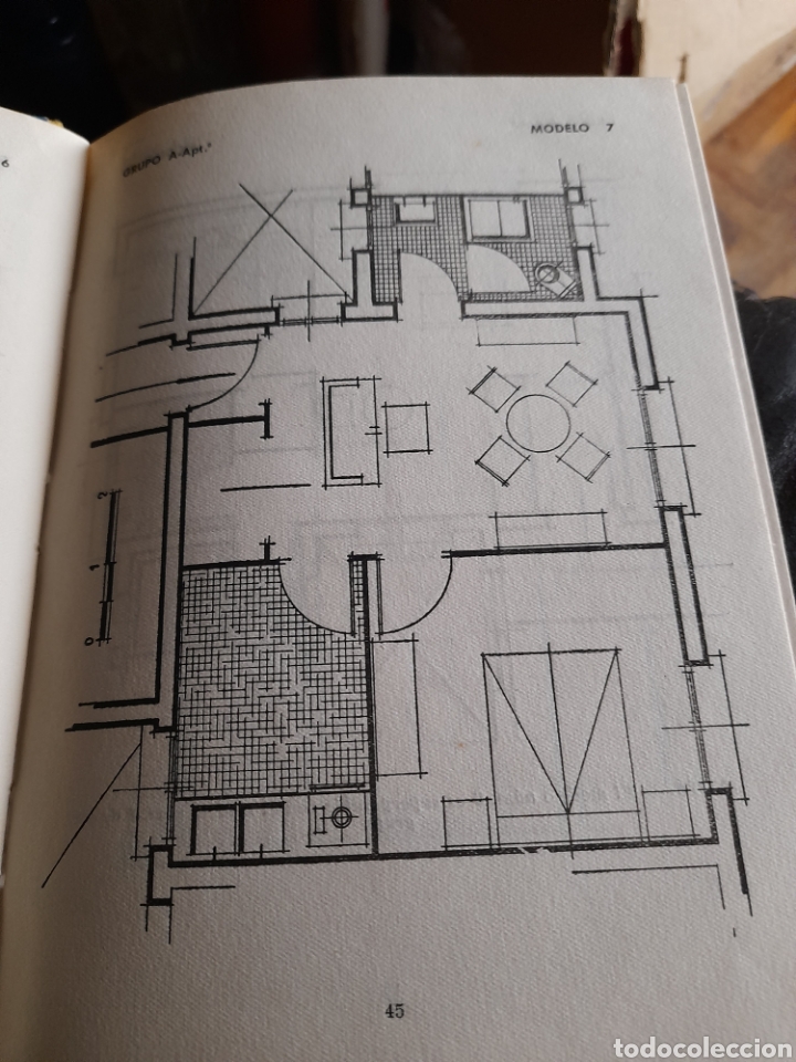 Libros de segunda mano: 164 modelos de planos de plantas,libro de 1959 - Foto 3