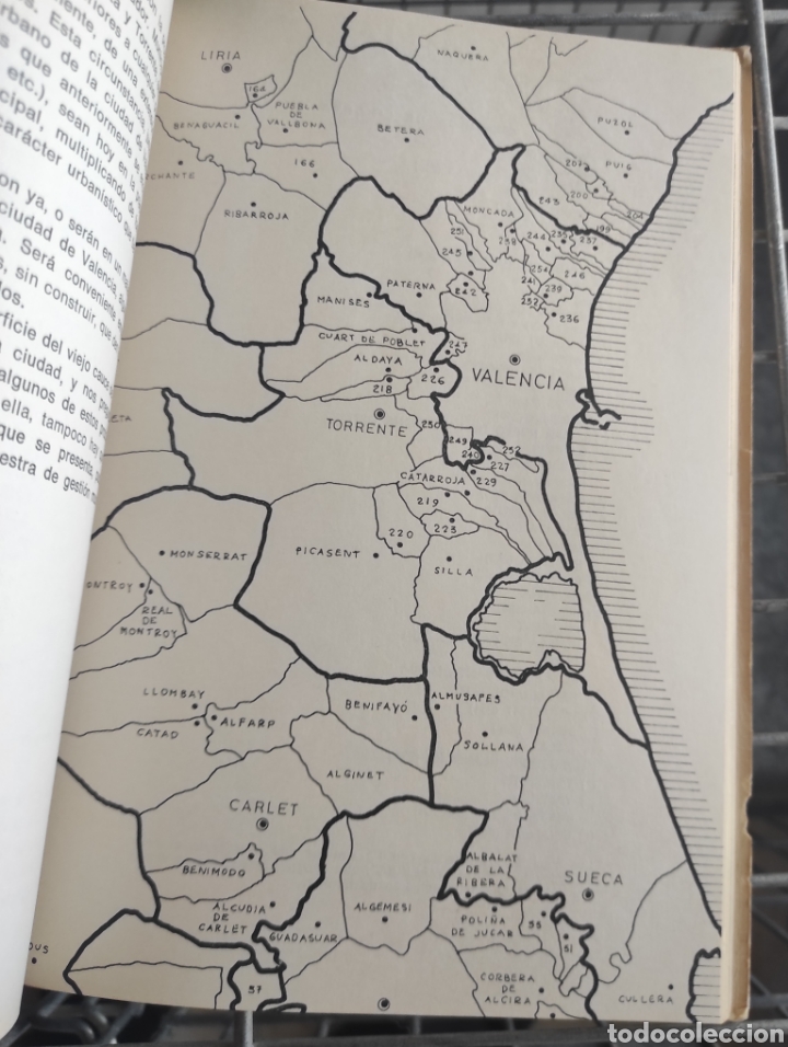 Libros de segunda mano: Libro El R&iacute;o Turia Problem&aacute;tica del Viejo Cauce - 1975 - - Foto 9