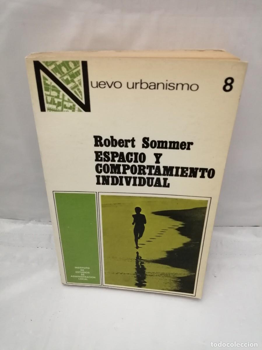 Libros de segunda mano: ESPACIO Y COMPORTAMIENTO INDIVIDUAL - Foto 1