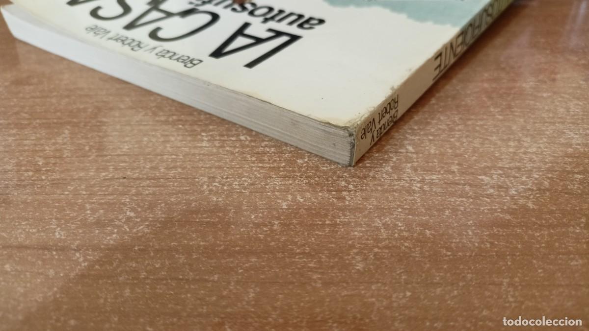 Libros de segunda mano: La casa autosuficiente - Brenda y Robert Vale - Foto 5