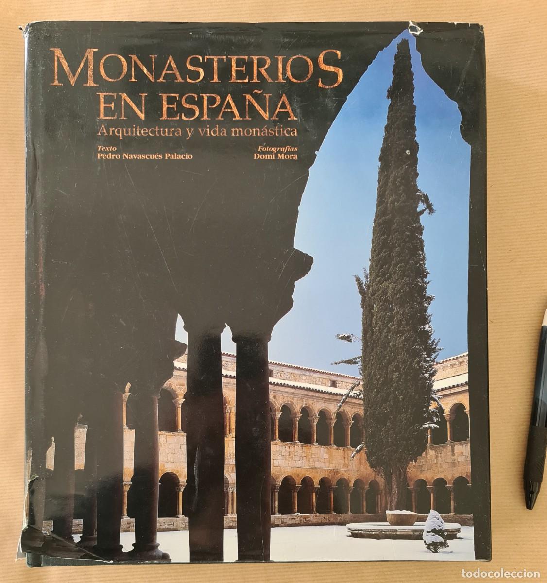 Libros de segunda mano: Monasterios en Espa&ntilde;a. Arquitectura y vida mon&aacute;stica - Foto 1