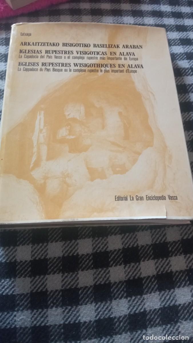 Libros de segunda mano: Iglesias rupestres visigoticas en &Aacute;lava 1976