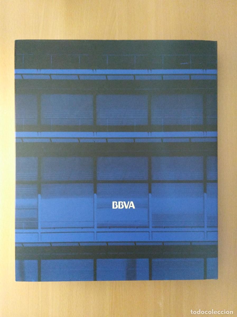 Libros de segunda mano: ARQUITECTURA EN BBVA. EDIFICIOS SINGULARES. AA.VV. - Foto 3