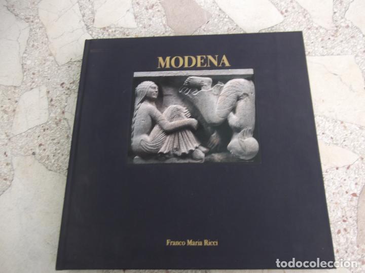 Gebrauchte B&uuml;cher: MODENA DE FRANCO MARIA RICCI, ENCUADERNADO EN TELA NEGRA, FOTOS A TODA P&Aacute;GINA Y ALGUNAS DOBLE P&Aacute;GINA