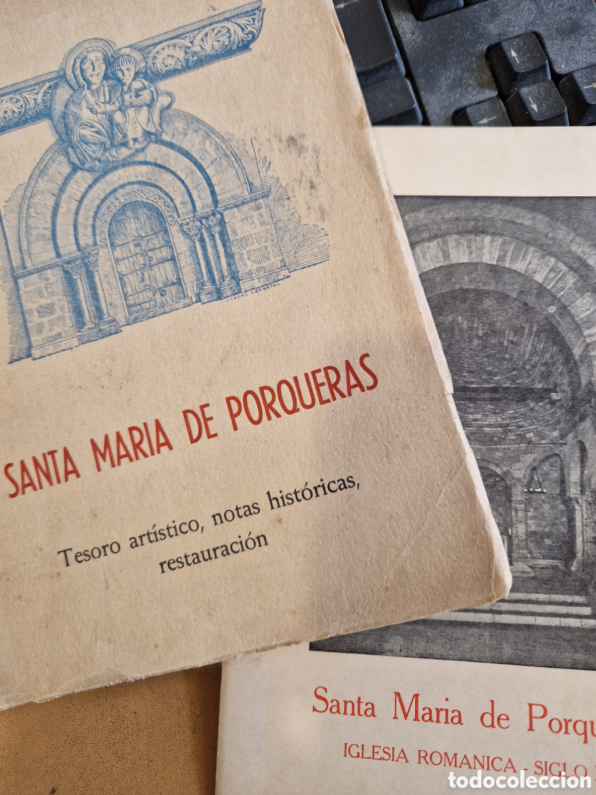 Gebrauchte B&uuml;cher: Santa Mar&iacute;a de Porqueres, lote 2 libros, Tom&aacute;s Frigola, 1960 y 1973 - Rom&aacute;nico, Banyoles -Ba&ntilde;olas