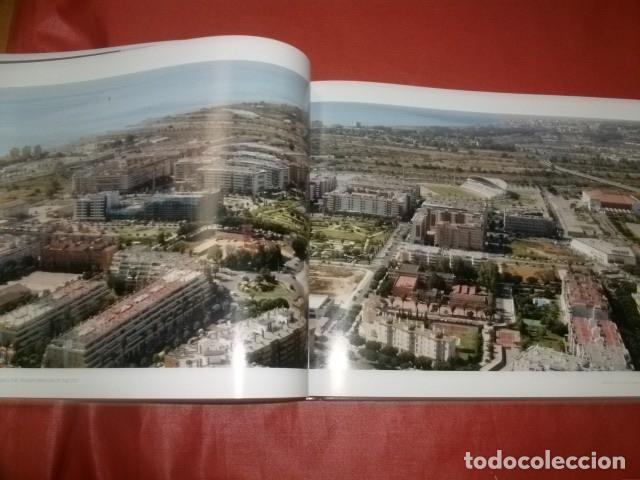 Libros de segunda mano: M&Aacute;LAGA LA CIUDAD TRANSFORMADA (TEXTO EN ESPA&Ntilde;OL E INGL&Eacute;S) - Foto 5