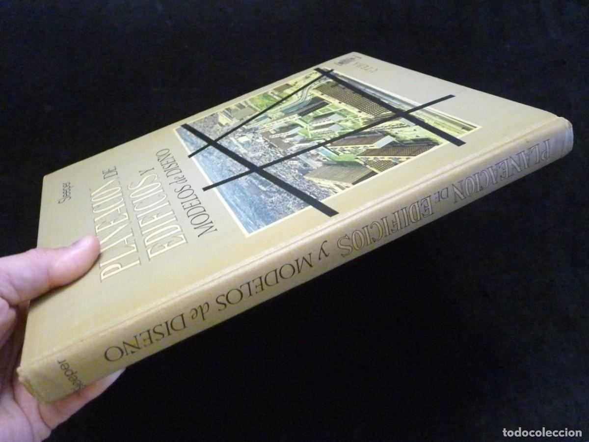 Libros de segunda mano: PLANEACI&Oacute;N DE EDIFICIOS Y MODELOS DE DISE&Ntilde;O, SLEEPER. 1&ordf; ED. UTEHA, 1966 - Foto 2