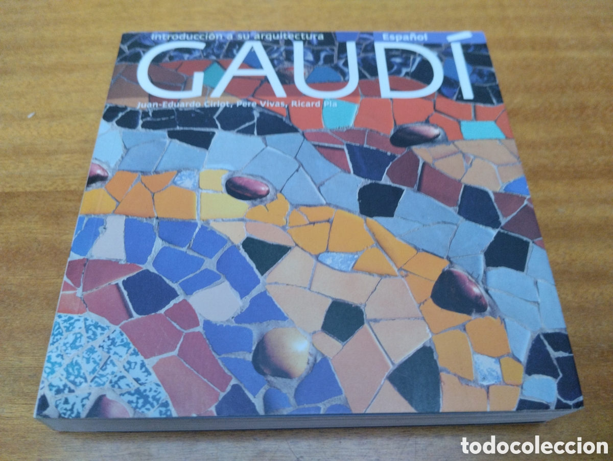Libros de segunda mano: Gaud&iacute;, Juan-Eduardo Cirlot, Triangle Postals - Foto 1