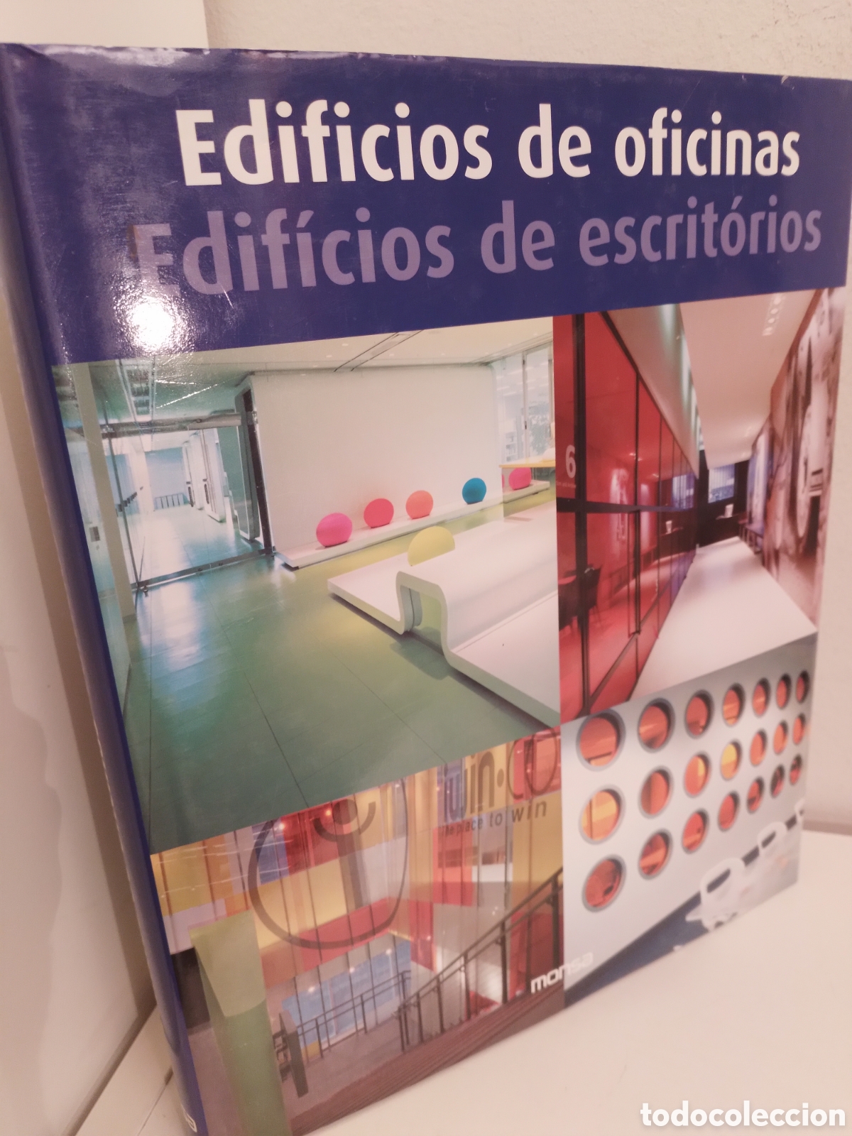Libros de segunda mano: EDIFICIOS DE OFICINAS, ARQUITECTURA-DISE&Ntilde;O, MONSA, 2006 - Foto 1
