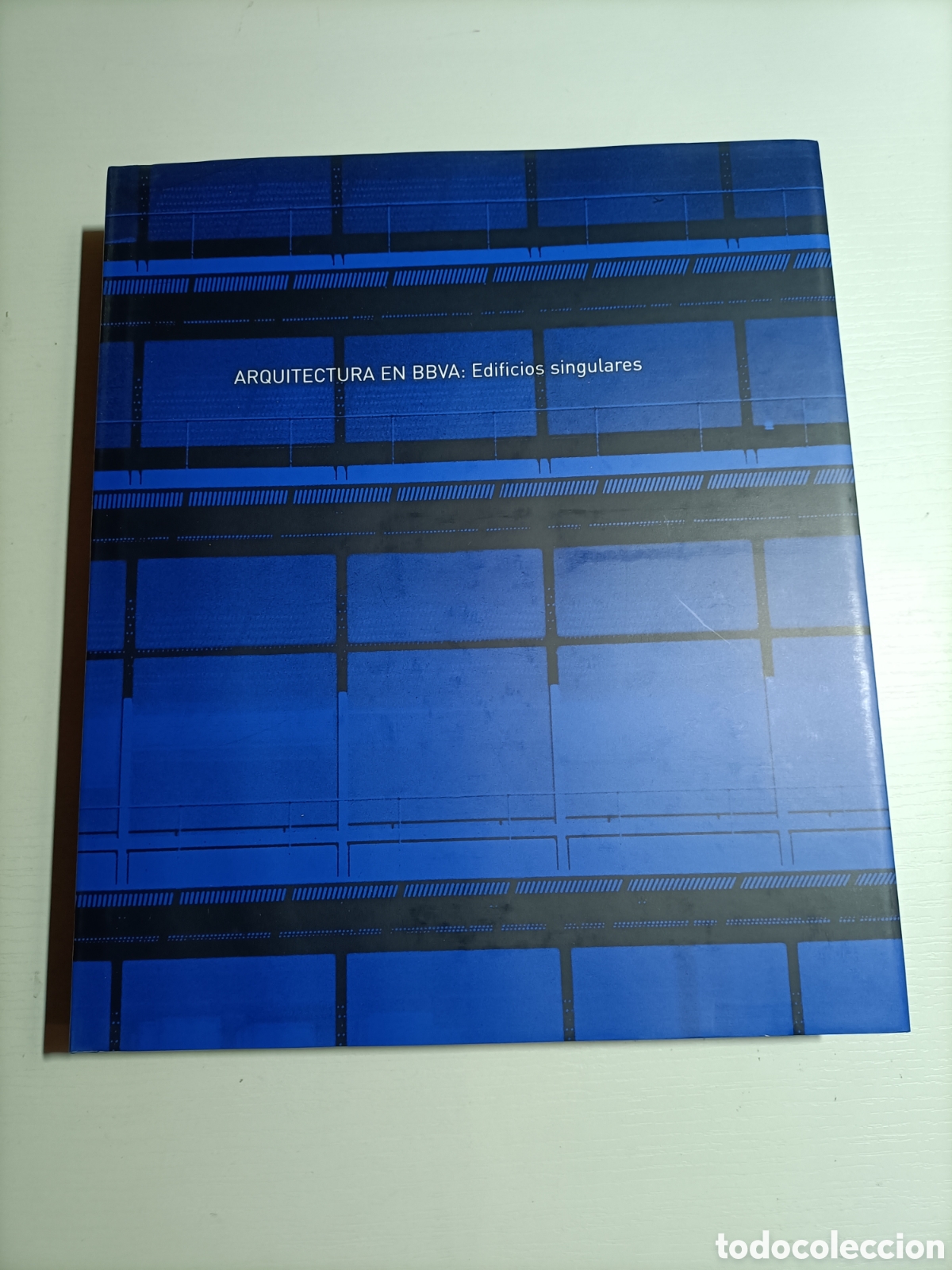 Libros de segunda mano: Arquitectura en BBVA. Edificios singulares ....... - Foto 2