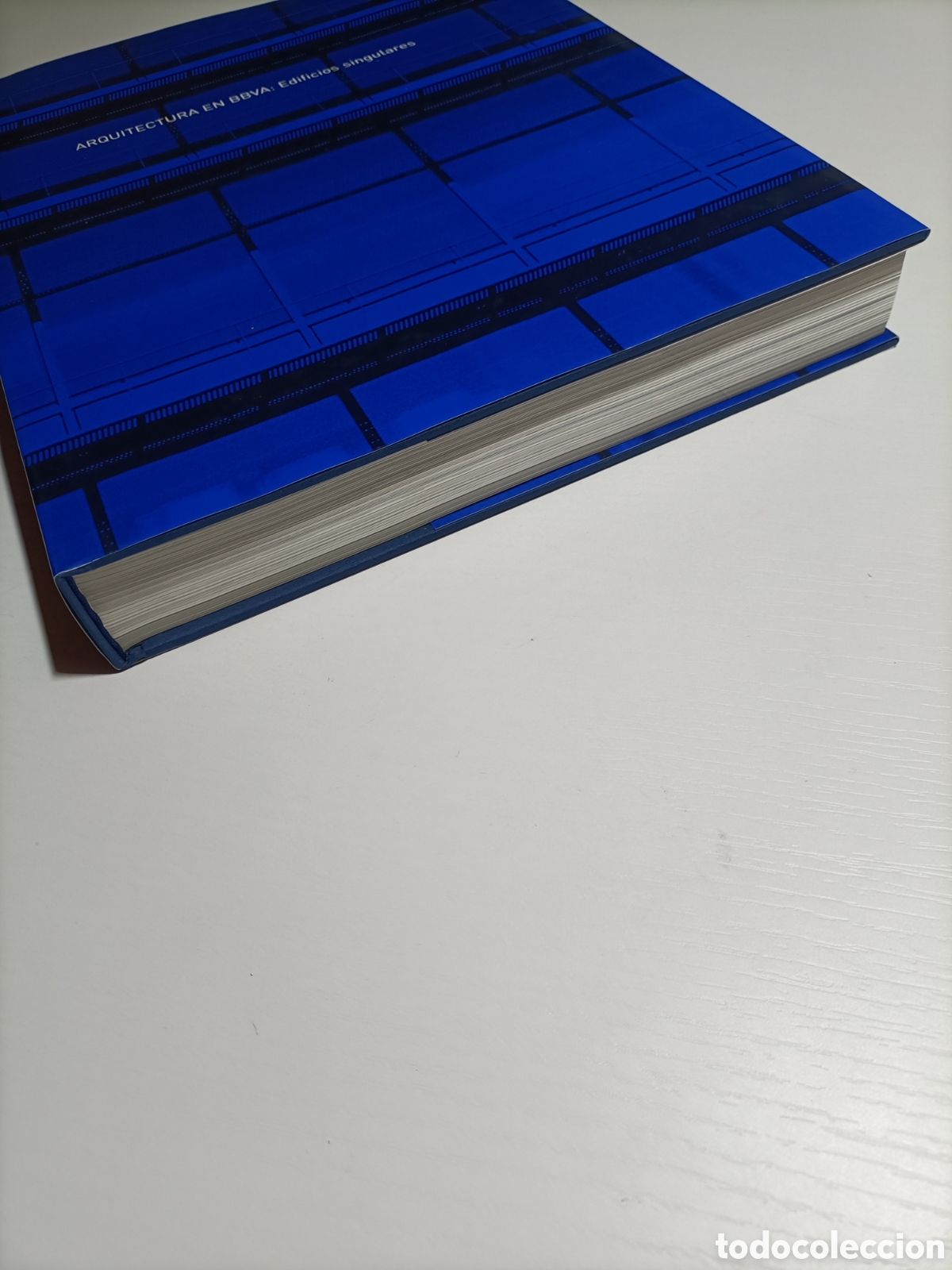 Libros de segunda mano: Arquitectura en BBVA. Edificios singulares ....... - Foto 3