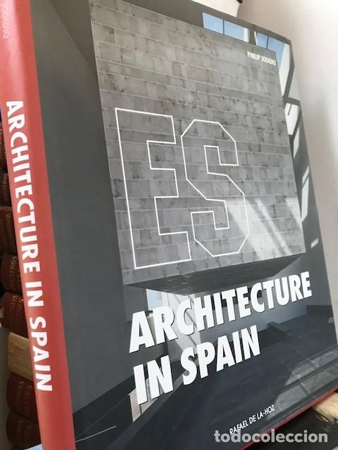 Libros de segunda mano: Architecture in Spain - Rafael de la Hoz - Foto 1
