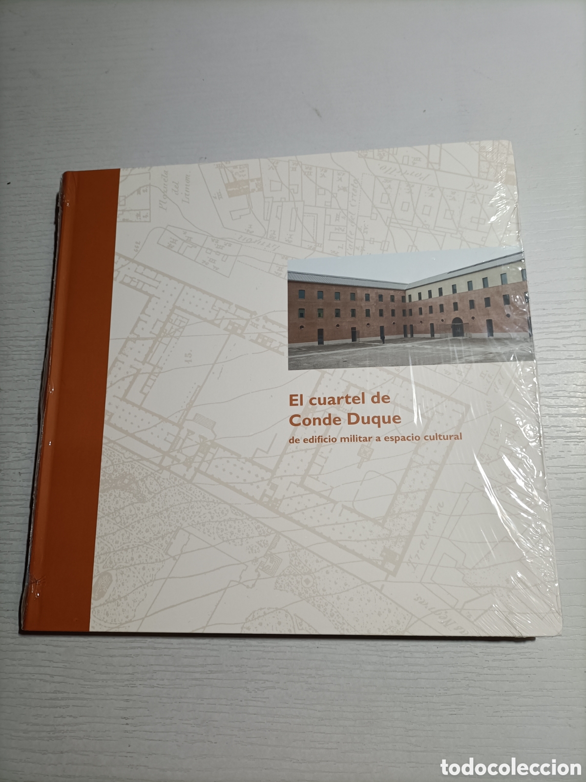 Libros de segunda mano: El cuartel del Conde Duque. De edificio militar a espacio cultural Madrid - Foto 1