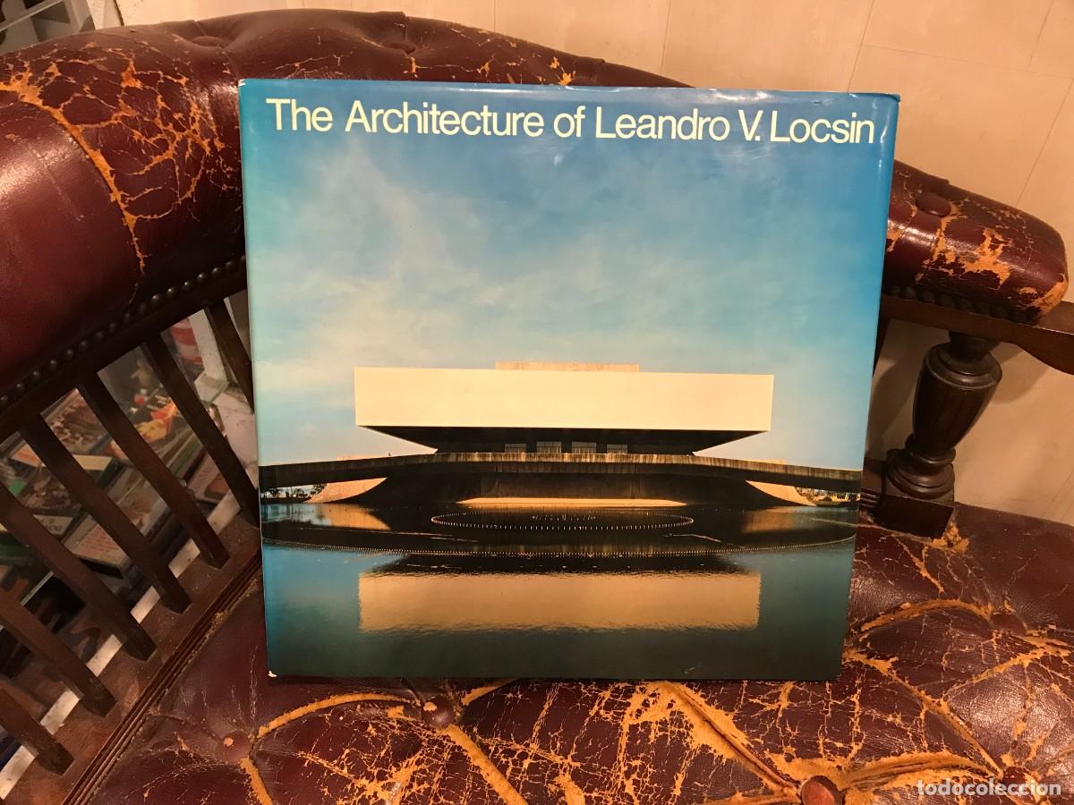 Gebrauchte B&uuml;cher: NICHOLAS POLITES. THE ARCHITECTURE OF LEANDRO V. LOCSIN. 1977, WEATHERHILL.