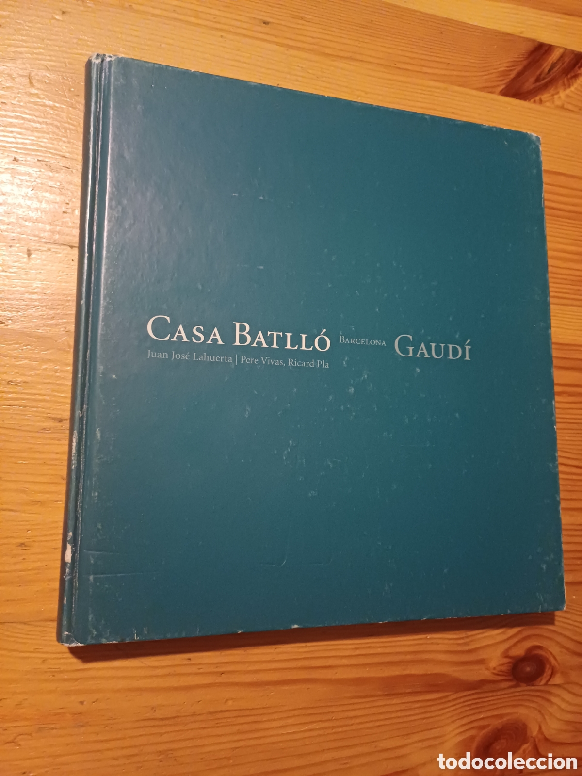 Libros de segunda mano: Casa Batll&oacute; Gaud&iacute; JuanJ Lahuerta Pere Vivas Ricard Pla inclou CD arquitectura fotografia modernisme